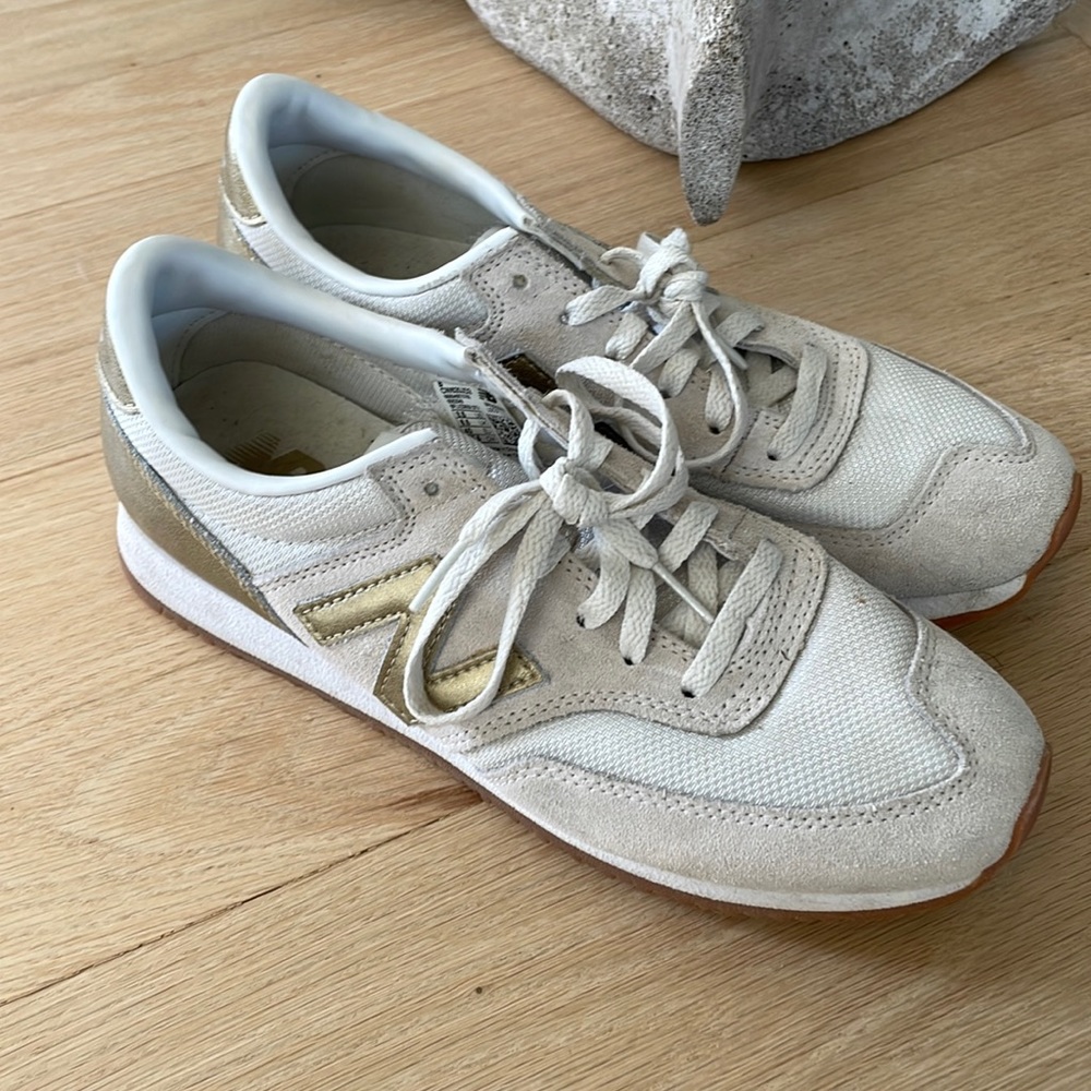 New Balance Sneakers